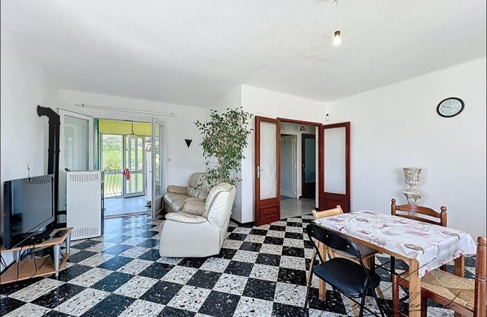 Maison 3 chambres avec grand jardin et garage à 1 minute d'Alès — photo 3