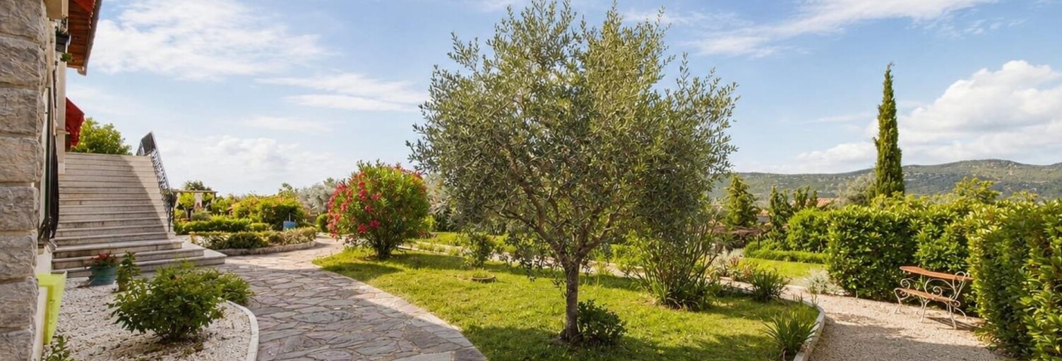 Appartement 2 Pièces 54 m² à vendre à Berre-les-Alpes (06390)