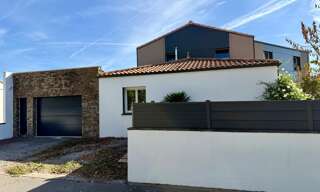 Maison 8 Pièces 208 m² à vendre à Les Achards (85150)