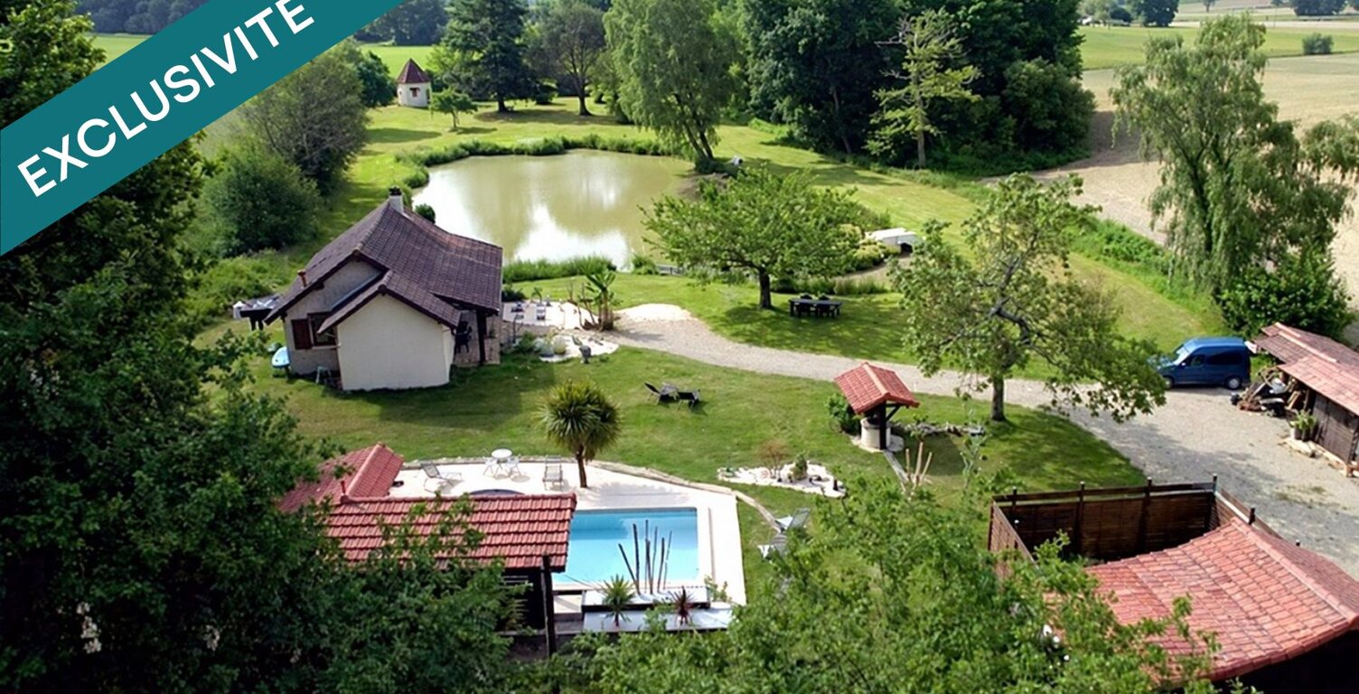Maison avec étang privé, piscine et dépendances — photo 1