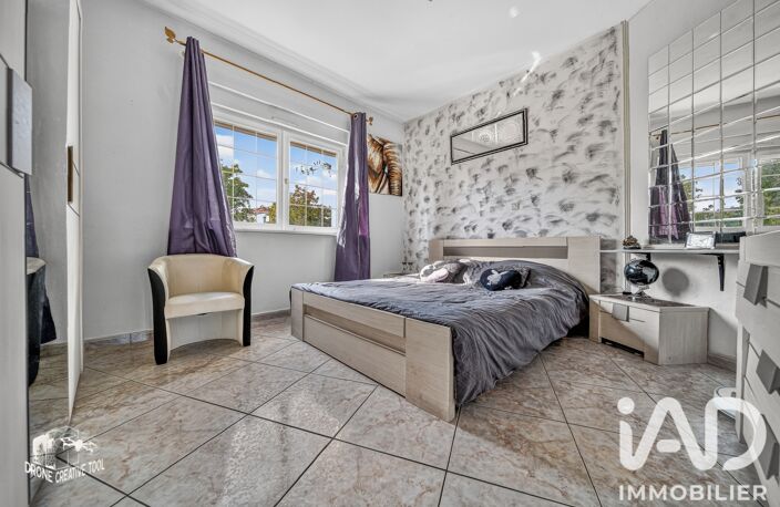Vente Maison/villa 7 pièces — photo 2