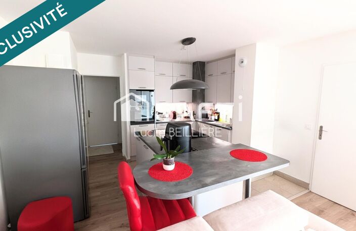 A Montfermeil 93370  Appartement de 80M2, T4, 3 chambres, une terrasse de 10m2,  2 PLACES PARKINGS INTERIEURES — photo 3