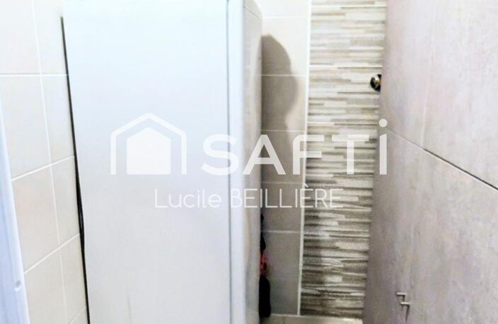 A Montfermeil 93370  Appartement de 80M2, T4, 3 chambres, une terrasse de 10m2,  2 PLACES PARKINGS INTERIEURES — photo 5