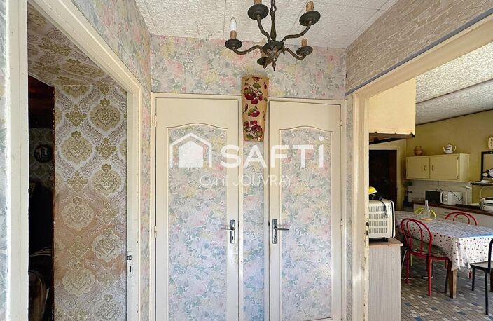 Maison et annexe à rénover à prix abordable sur un terrain d'environ 2000 m² — photo 5