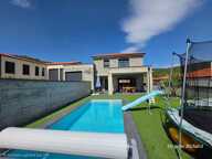 MAISON CONTEMPORAINE 2022 - Piscine chauffée et vue — photo 2