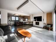 Maison contemporaine de 157 m² avec jardin, terrasse et garage double — photo 2