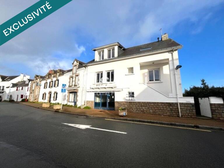 Local Commercial 45 m² centre village — photo 1