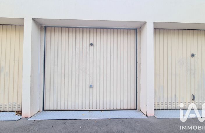 Vente Garage 12 m&sup2; — photo 3