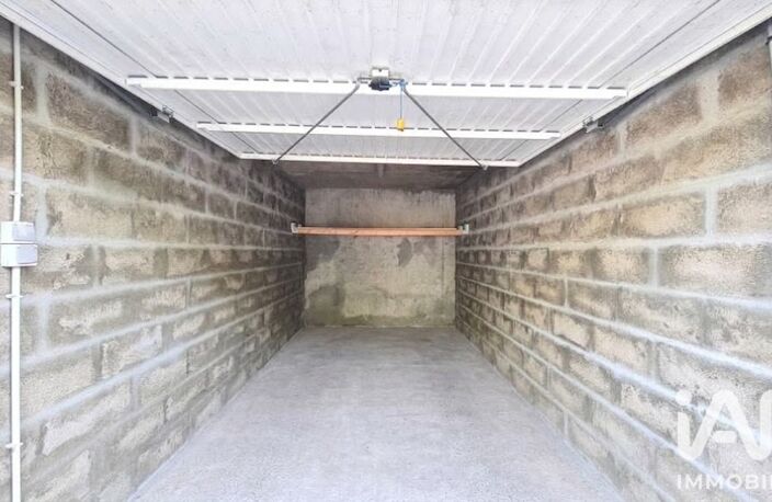 Vente Garage 12 m&sup2; — photo 4
