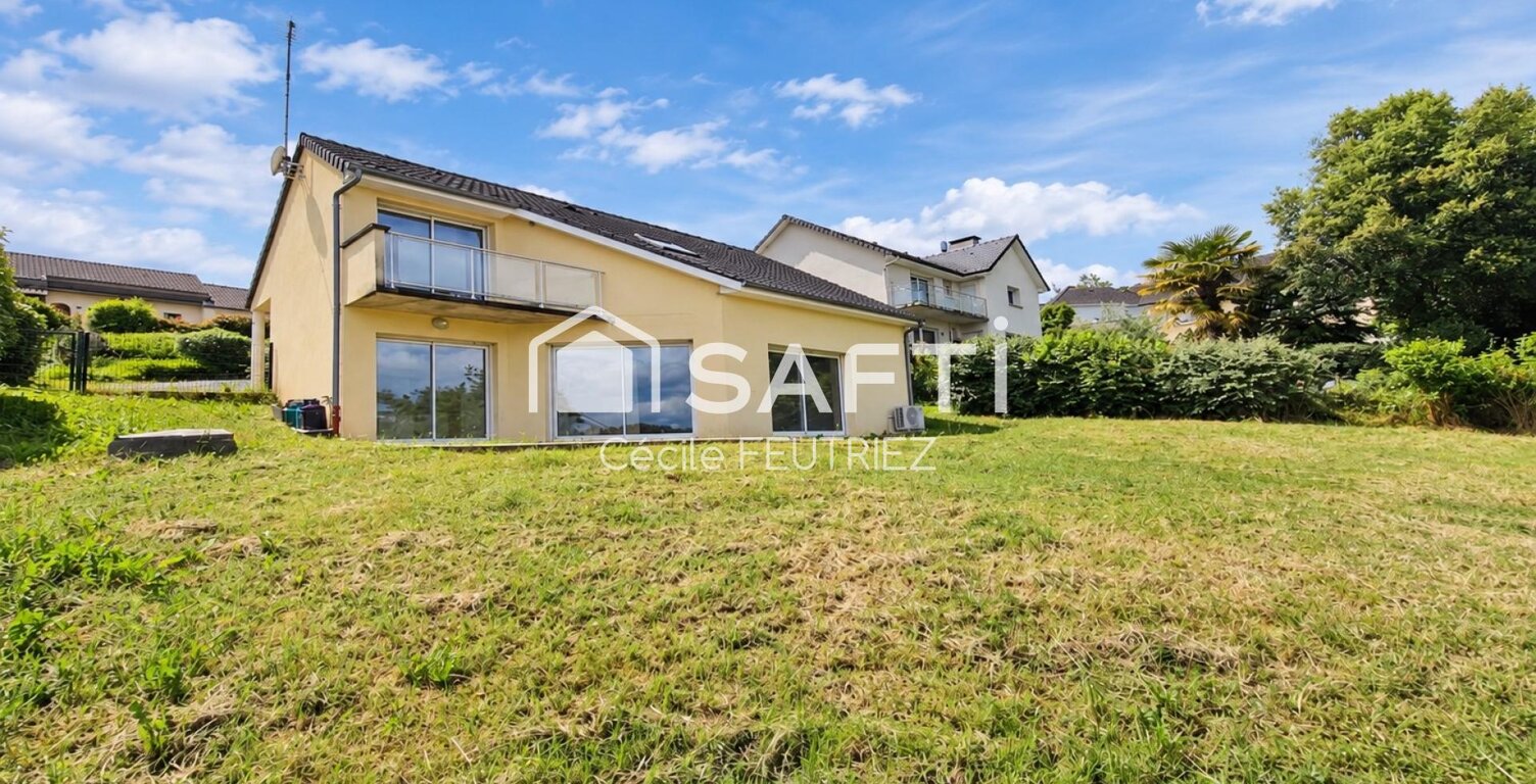 Maison dans un quartier calme — photo 1
