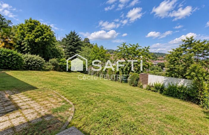 Maison dans un quartier calme — photo 2