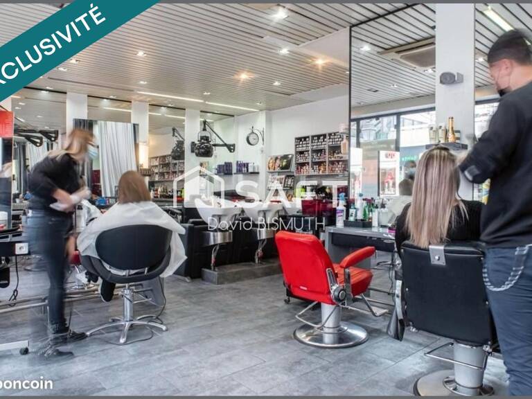 À VENDRE  FONDS DE COMMERCE SALON DE COIFFURE  COURBEVOIE (92400) — photo 1