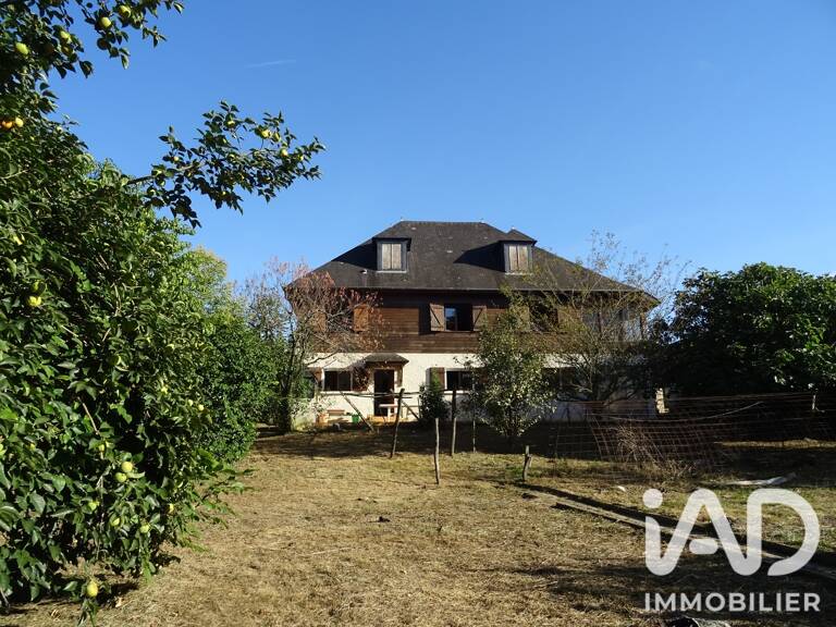 Vente Maison/villa 9 pièces — photo 1