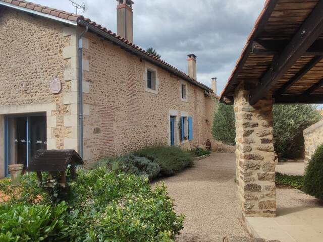 Vente Maison de campagne 7 pièces — photo du bien