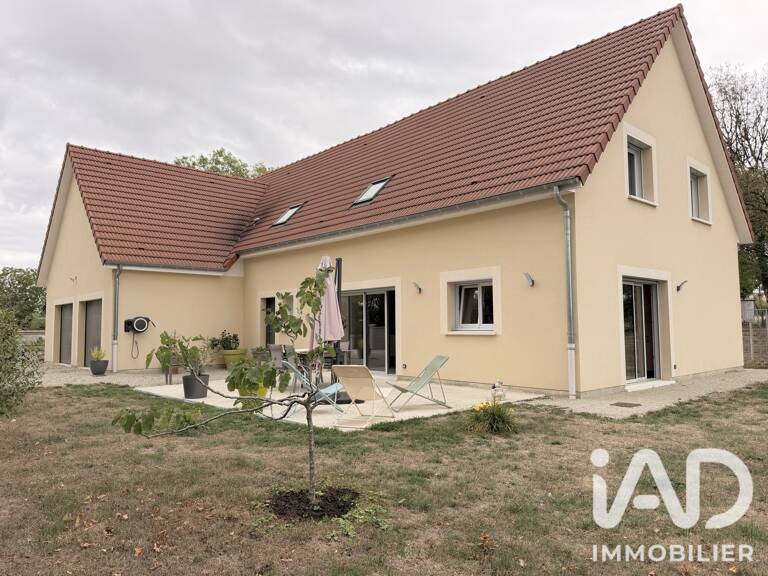 Vente Maison/villa 6 pièces — photo 1