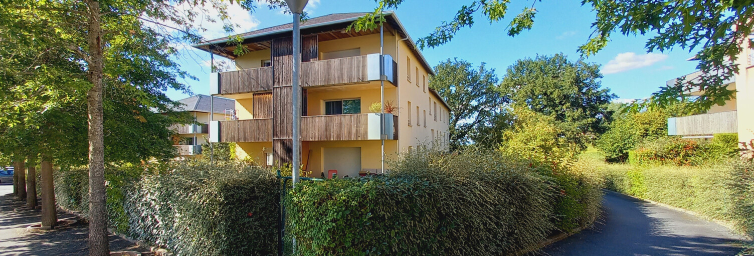 Appartement 1 Pièce 20 m² à louer à Luc-la-Primaube (12450)