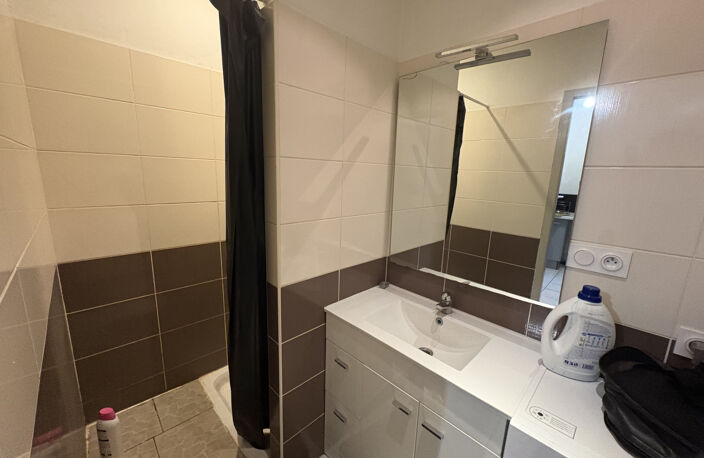 AGEN - APPARTEMENT - 33.59 m2 - 2 PIECES — photo 4
