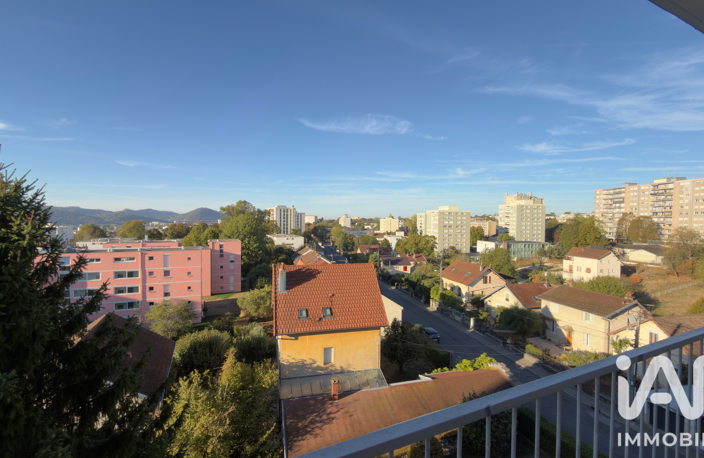 Vente Appartement 5 pièces — photo 2