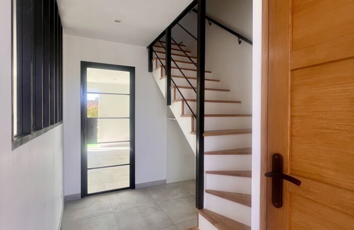 Vente Maison/villa 5 pièces — photo 2