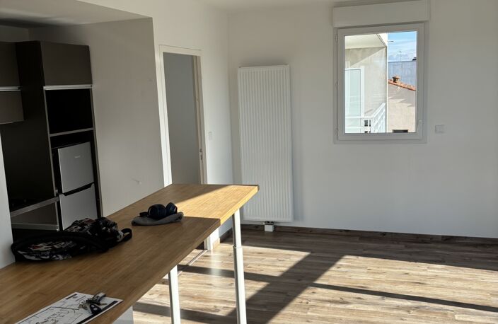 Vente Appartement 2 pièces — photo 2