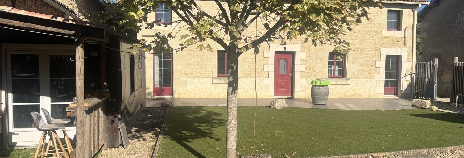 Maison 5 Pièces 135 m² à vendre à Louzy (79100)