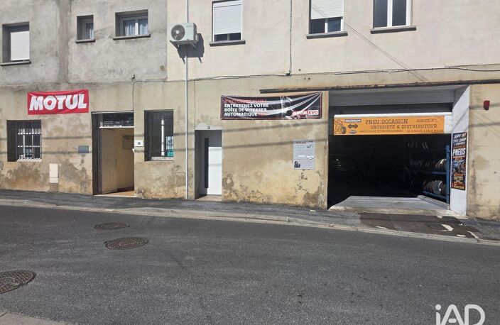 Location Local d'activités 365 m&sup2; — photo 2