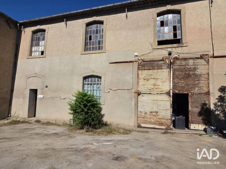 Location Local d'activités 355 m&sup2; — photo 1