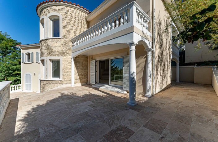 Maison de caractère 4 chambres + bureau à Rochetaillée sur Saône — photo 3