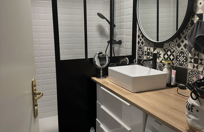 Charpennes - Appartement T3 de 68m2 avec balcon et cave. — photo 4