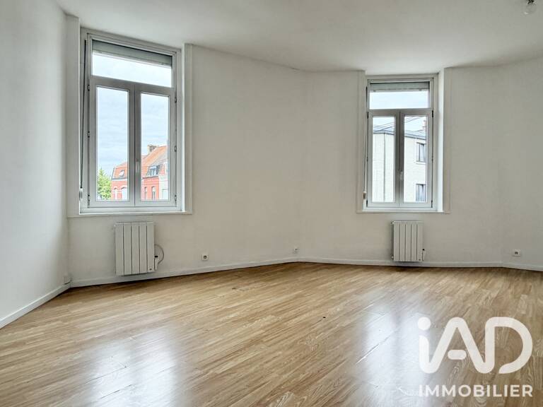 Vente Immeuble 240 m&sup2; — photo 1