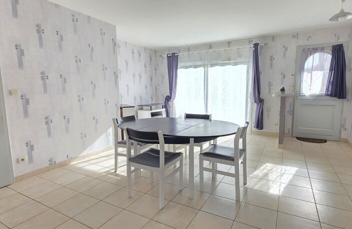 Vente Maison/villa 4 pièces — photo 3