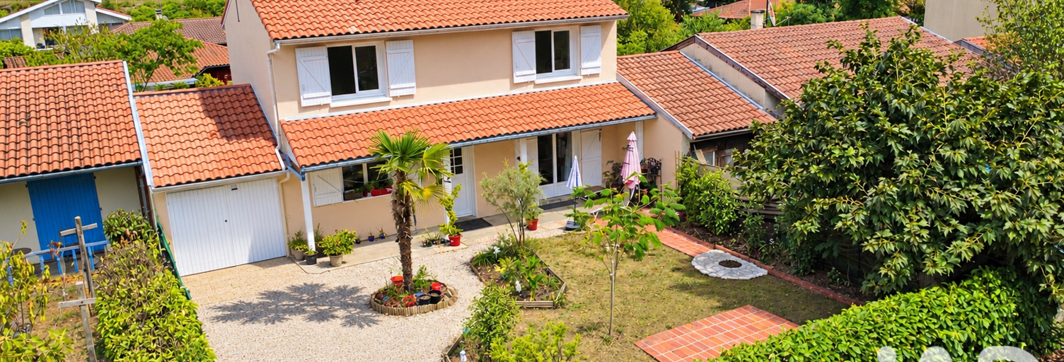 Maison 5 Pièces 106 m² à vendre à Lesperon (40260)