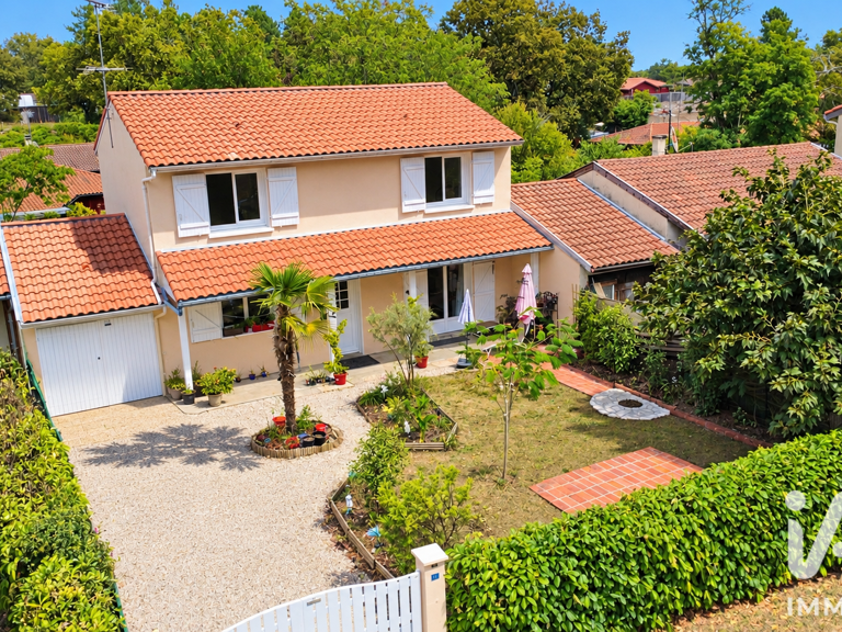 Vente Maison/villa 5 pièces — photo 1