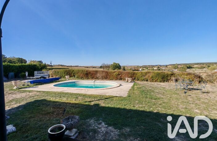 Vente Maison/villa 7 pièces — photo 2