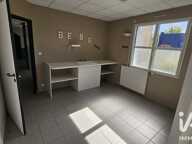 Vente Maison/villa 9 pièces — photo 2