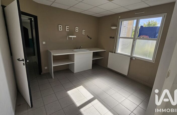 Vente Maison/villa 9 pièces — photo 2