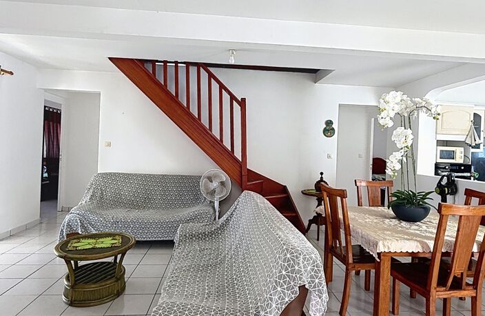 Vente Maison/villa 5 pièces — photo 3