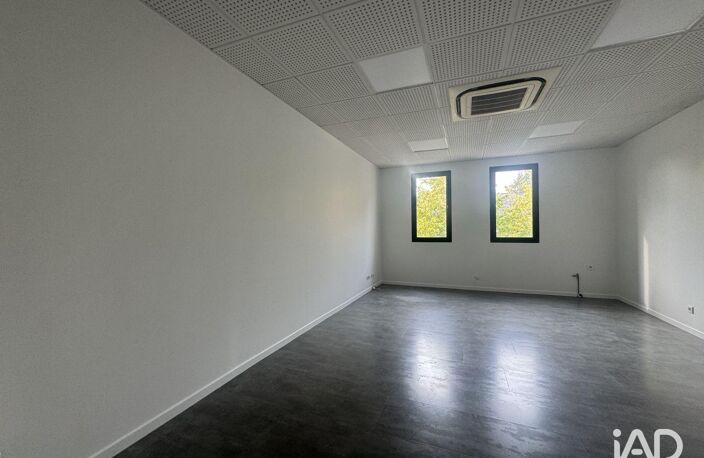 Location Bureaux 27 m&sup2; — photo 2