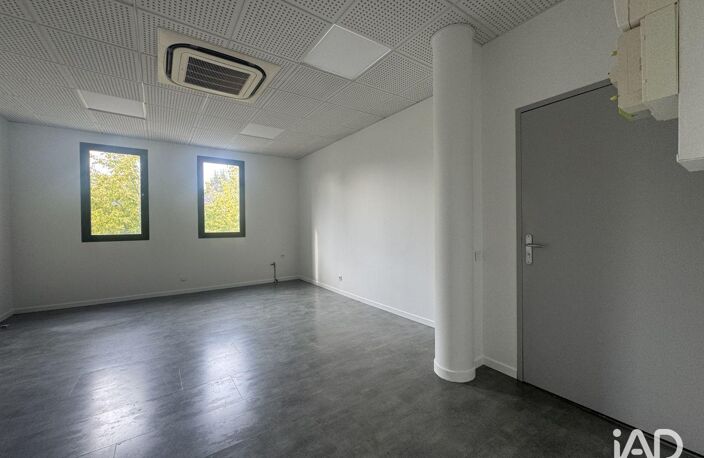 Location Bureaux 27 m&sup2; — photo 3