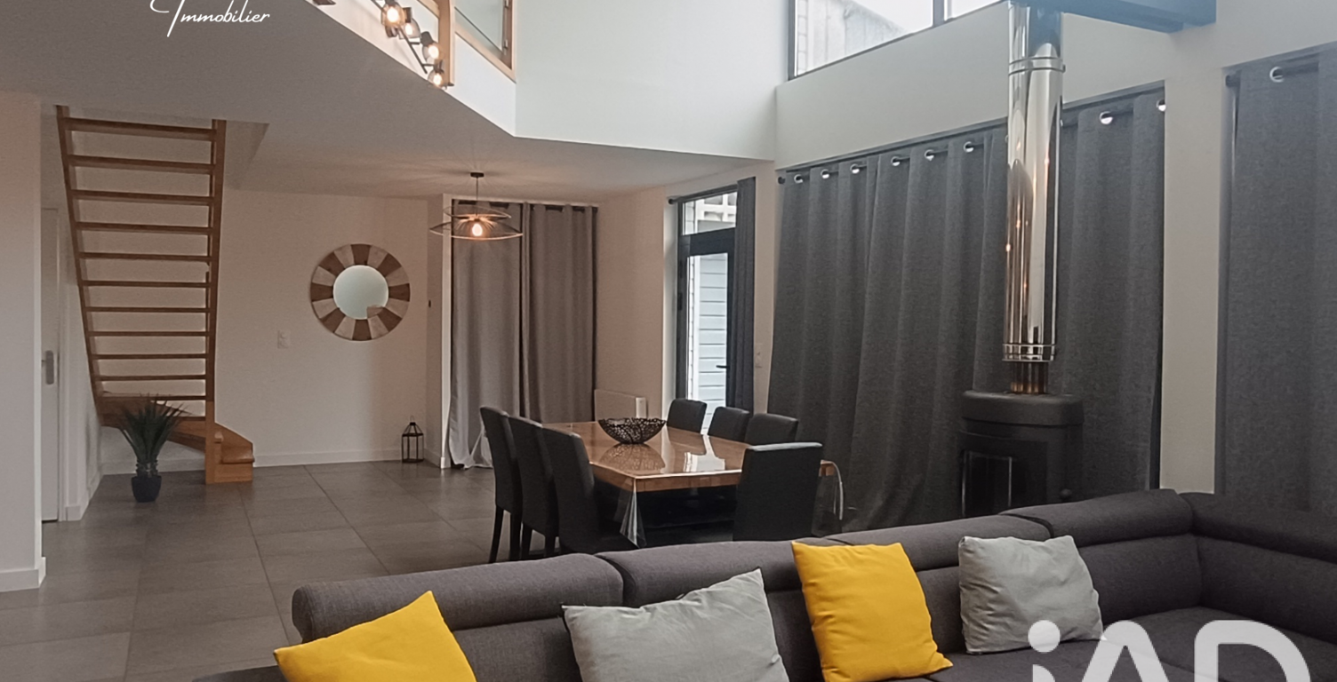 Vente Maison de ville 5 pièces — photo 1