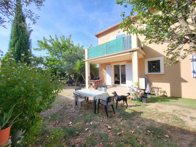A VENDRE -  APPARTEMENT DE PLAIN PIED AVEC JARDIN ET 2 PLACES DE PARKING - CLARENSAC — photo 1