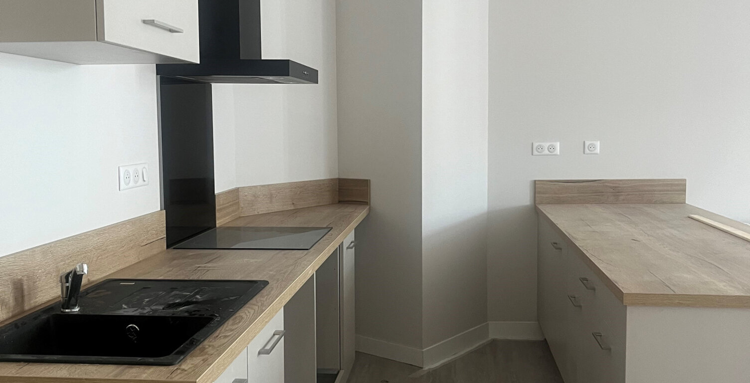 Rue de la Grotte au 2ème étage sans ascenseur, appartement T — photo 1
