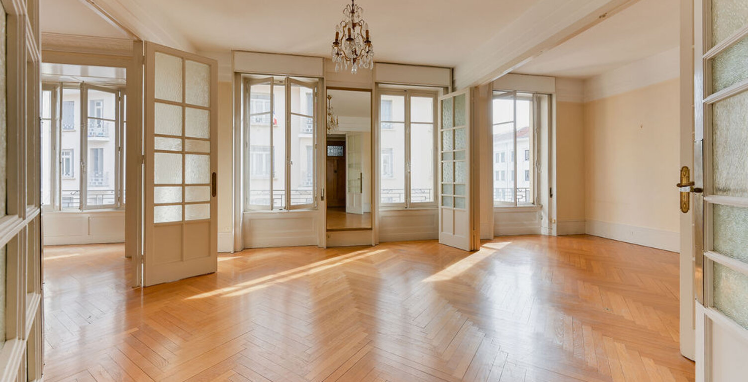 Bel appartement familal à rénover — photo 1