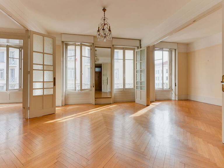 Bel appartement familal à rénover — photo 1