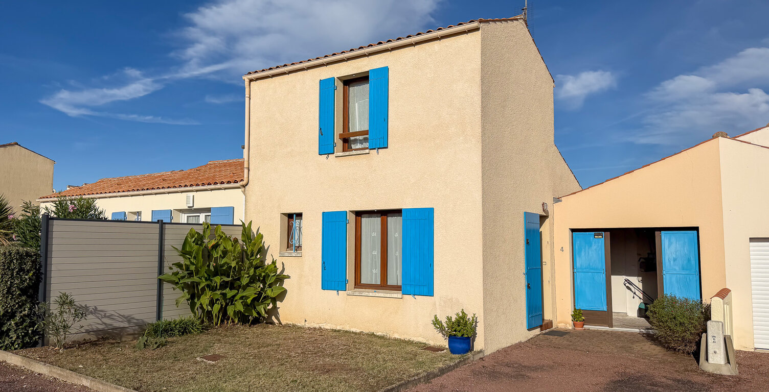LA PARFAITE — photo 1