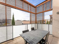 AIX LA DURANNE - T2 TERRASSE - PLACE DE PARKING EN SOUS-SOL — photo 4