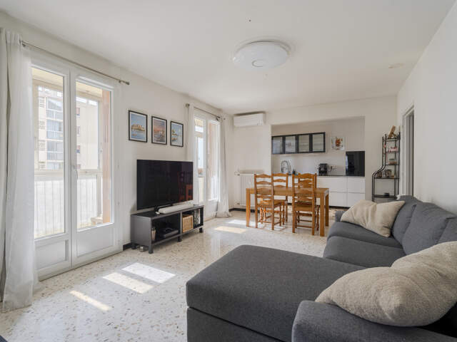 TOULON EST-LA VALETTE DU VAR T4 + BALCONS + GRAND GARAGE — photo du bien