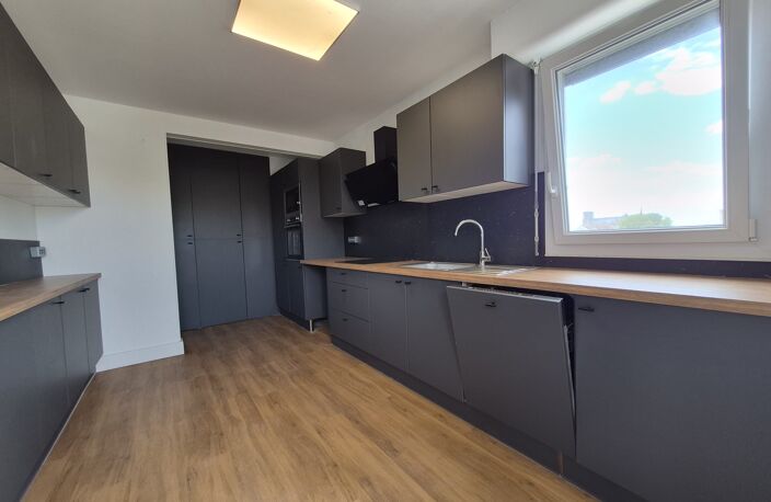 Ponsardin type 5 avec garage. — photo 2