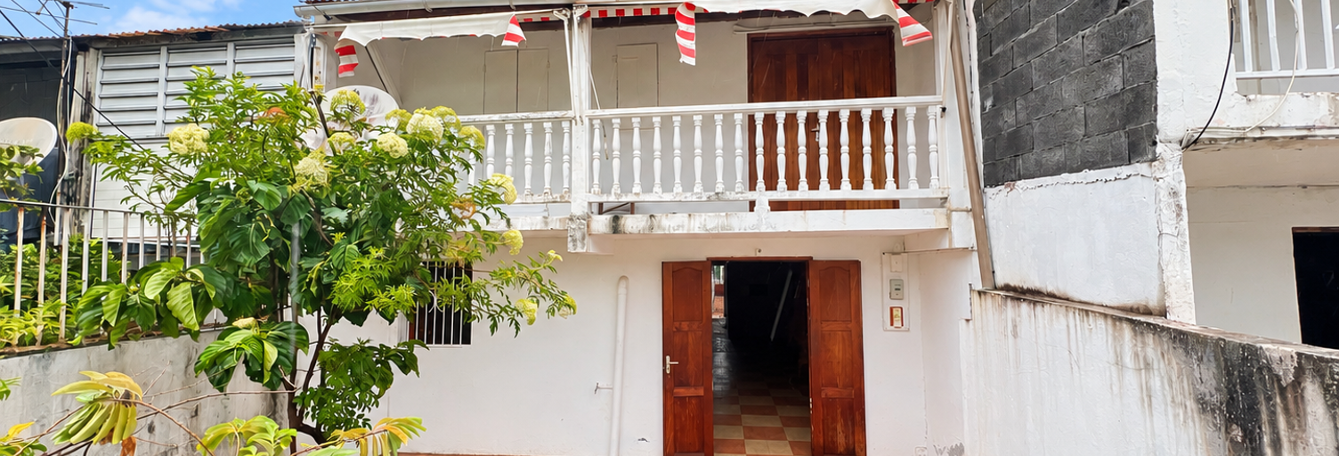 Maison 5 Pièces 140 m² à vendre à Basse-Terre (97100)