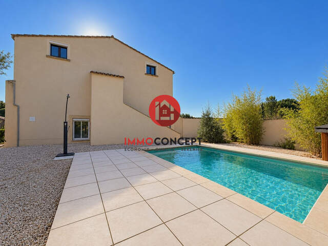 Maison 3 chambres avec piscine — photo du bien